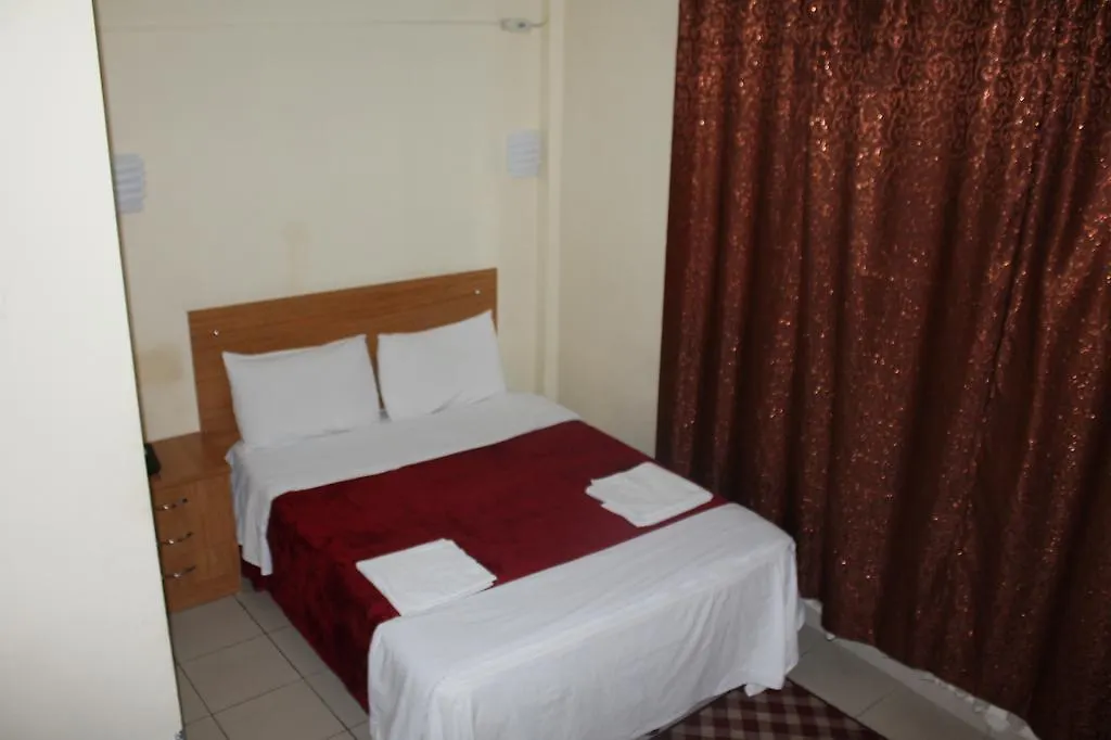 Oz Guven Hotel Istanbul 2*,