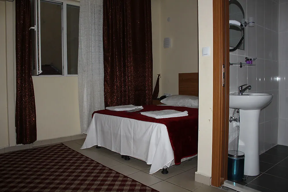Oz Guven Hotel Istambul 2*,  Turquia